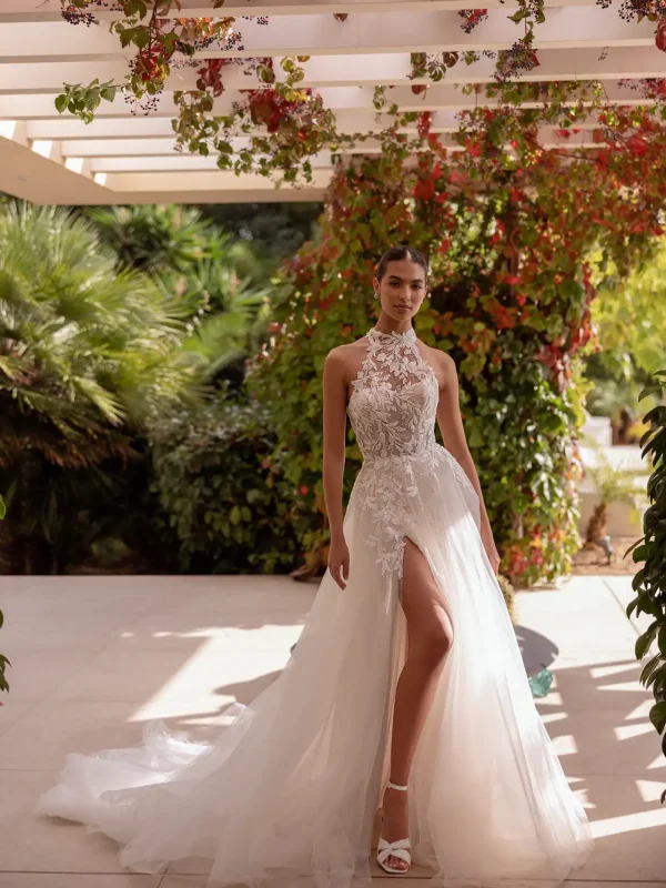 Abito da sposa DEMETRIOS 1579 di Demetrios, collezione 2027