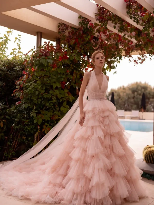 Abito da sposa DEMETRIOS 1590 di Demetrios, collezione 2027
