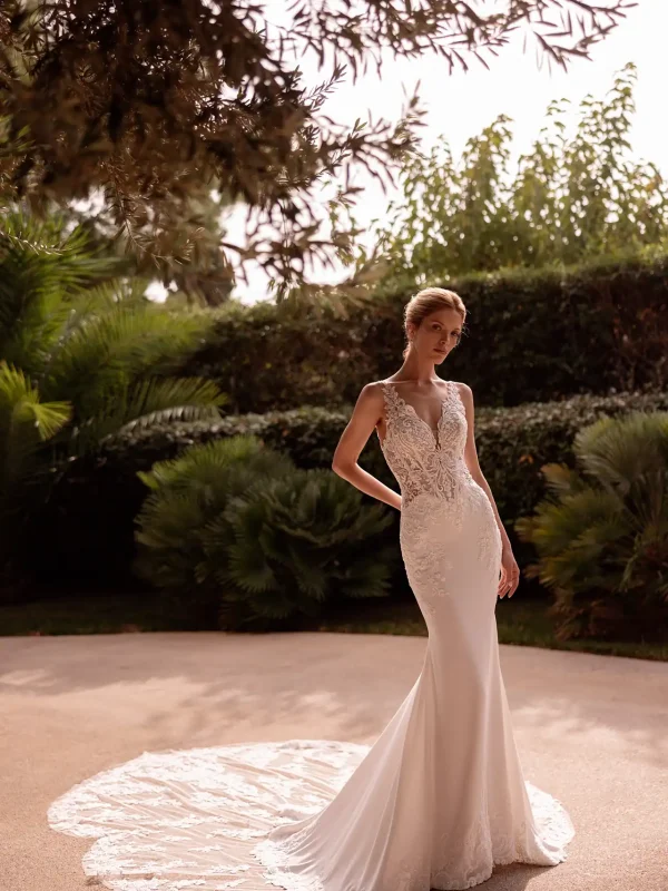 Abito da sposa DEMETRIOS 1600 di Demetrios, collezione 2027