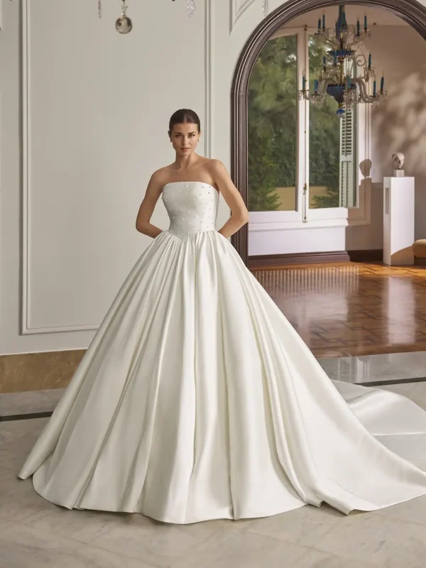 Abito da sposa OIANHE di Saint Patrick by Pronovias, collezione 2027